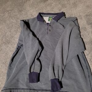 Cabelas collared sweatshirt